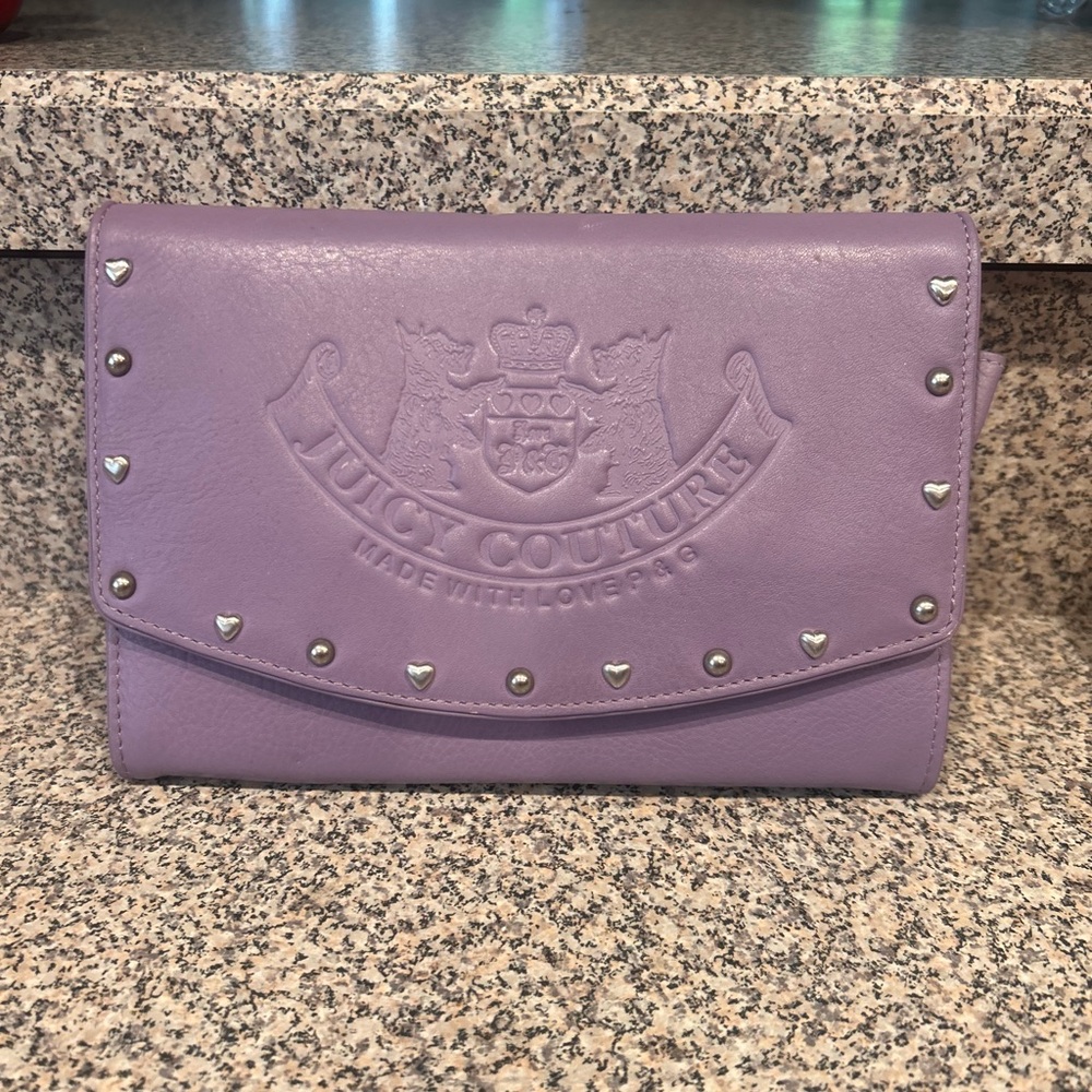 Vintage juicy couture clutch with chain